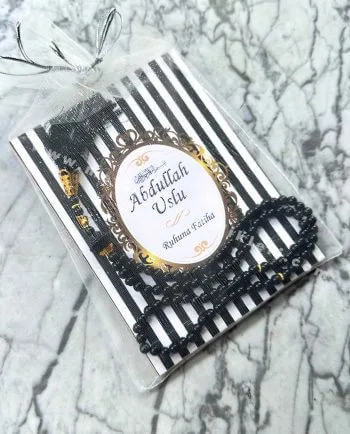 hediyelik-yasin-kitabi-isim-etiketli-tul-kese-plastik-inci-tesbih-siyah-renk-mevlut-seti