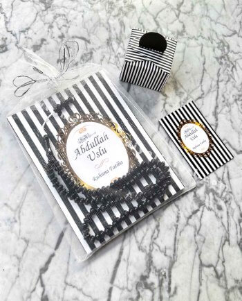 hediyelik-yasin-kitabi-isim-etiketli-tul-kese-tesbih-isim-etiketli-magnet-lokum-kutusu-siyah-renk-mevlut-seti